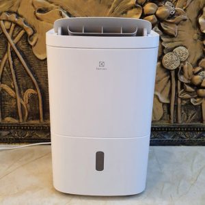 sua-may-hut-am-electrolux