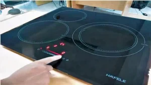 sua-bep-tu-hafele-3