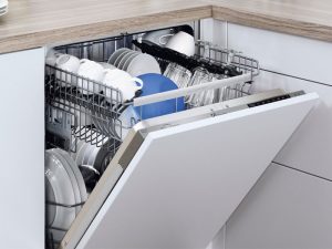 sua-may-rua-bat-electrolux-1