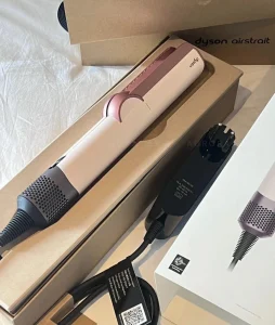 sua-may-say-toc-dyson Airstrait -1