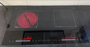 sua-bep-tu-tai-me-tri