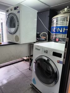 sua-may-say-quan-ao-tai-vinhomeriverside-1