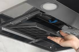 sua-may-hut-mui-tai-hoang-quoc-viet-1