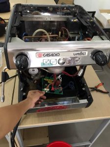 sua-may-pha-ca-phe-tai-hai-ba-trung-2