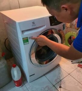 sua-may-giat-electrolux