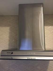 sua-may-hut-mui-tai-lieu-giai