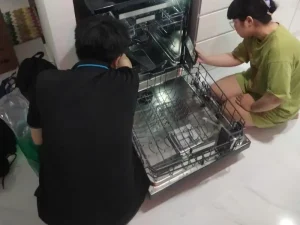 sua-may-rua-bat-tai-duong-noi-2