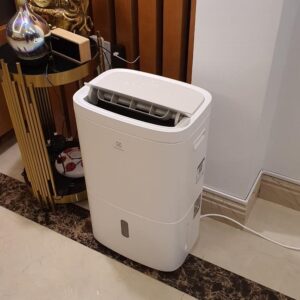 sua-may-hut-am-electrolux
